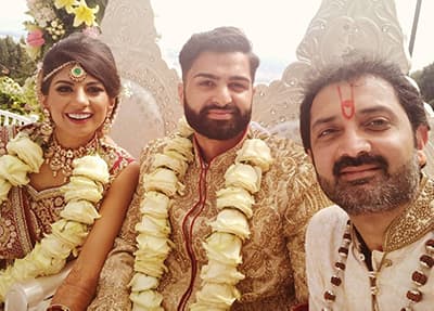 Piyushbhai Mehta performing Hindu wedding ceremony in Florence, Italy